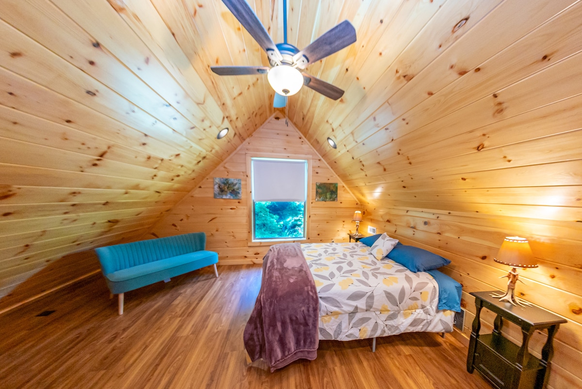 ห้องนอน 1 ชั้นบน 