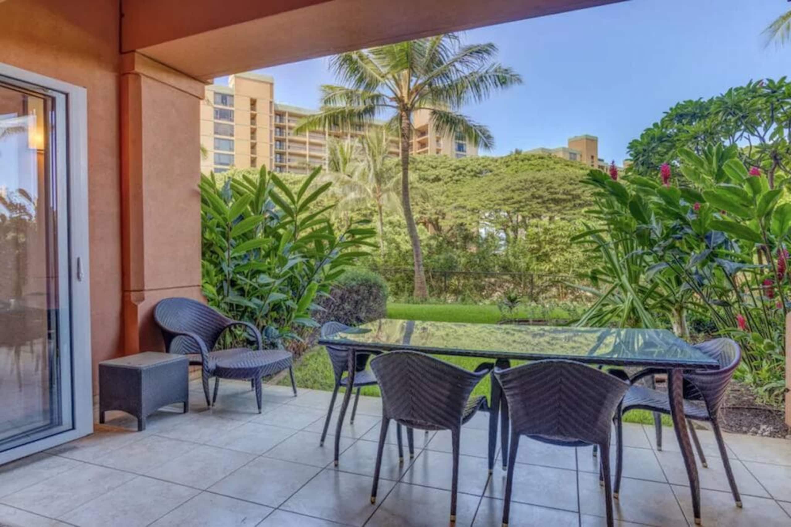 Condo in Lahaina · ★4.57 · 1 bedroom · 1 bed · 1 bath - Image 5