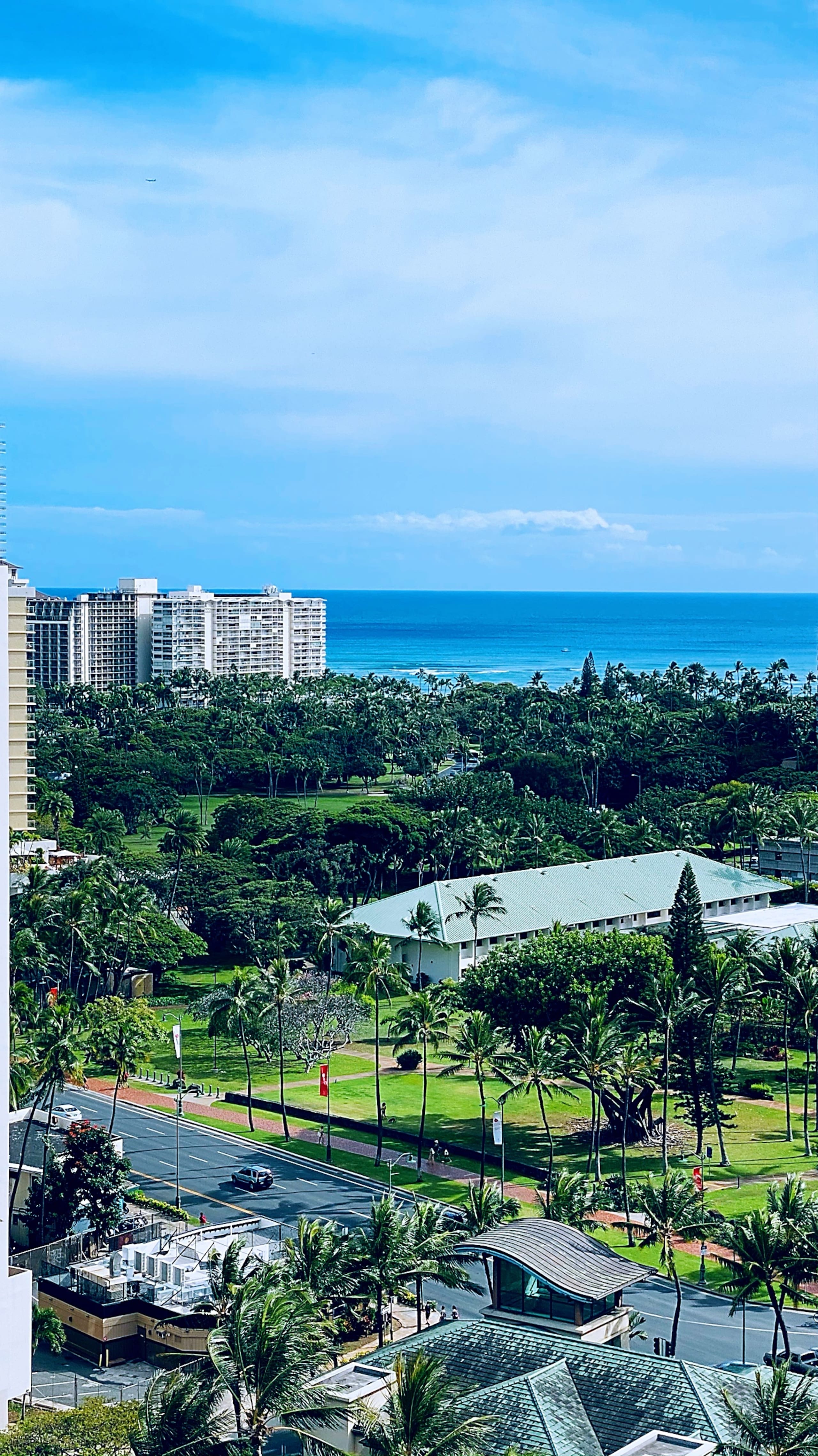 Condo in Honolulu · ★4.81 · 1 bedroom · 1 bed · 1 private bath - Image 3