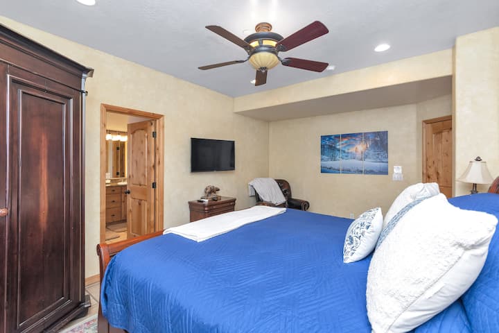 Grand Suite #1 en la planta principal