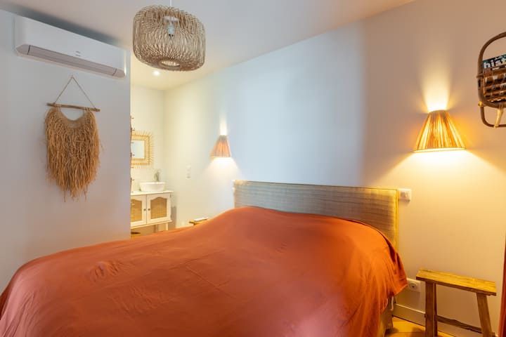 Habitación Parental, cama 180/200 Con Baño e WC privados