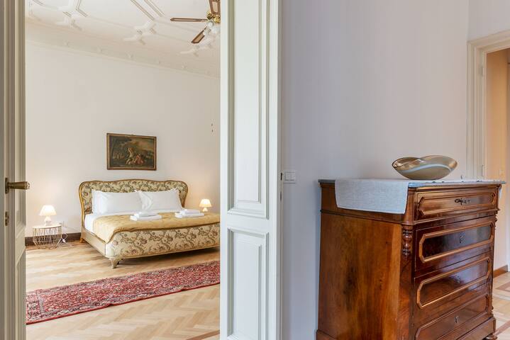 CS Vatican Charming Apartment gallery image 5