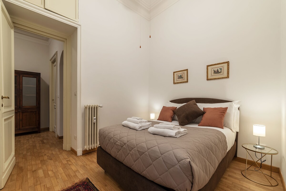 3. spavaća soba (140 cm krevet)