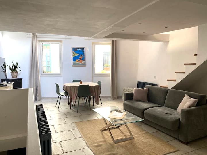 Vieil Antibes, Charmant Duplex Avec Terrasse - Juan-les-Pins