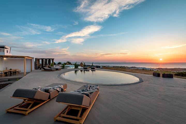 Saint Apostles 3-bedroom villa with private pool gallery image 2