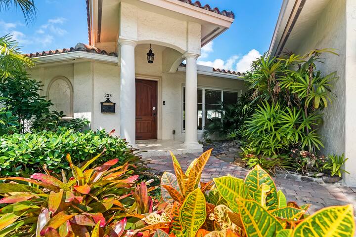 LAS OLAS !! WATERFRONT MANSION gallery image 4