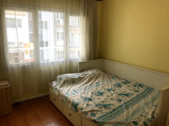 غرفة النوم 1