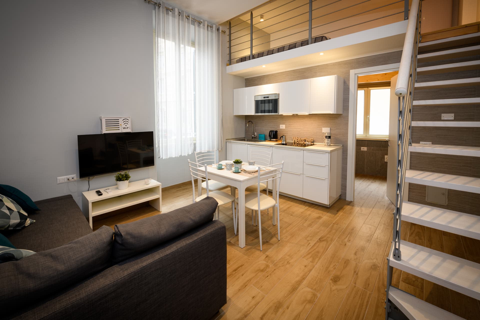 Your home in the center of Rome is Ovidio 11