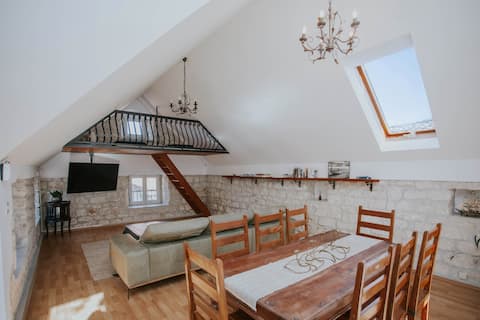Heritage home Nerium in Trogir