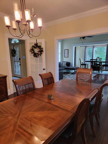 1 block to St Charles ave near French quarter gallery image 4