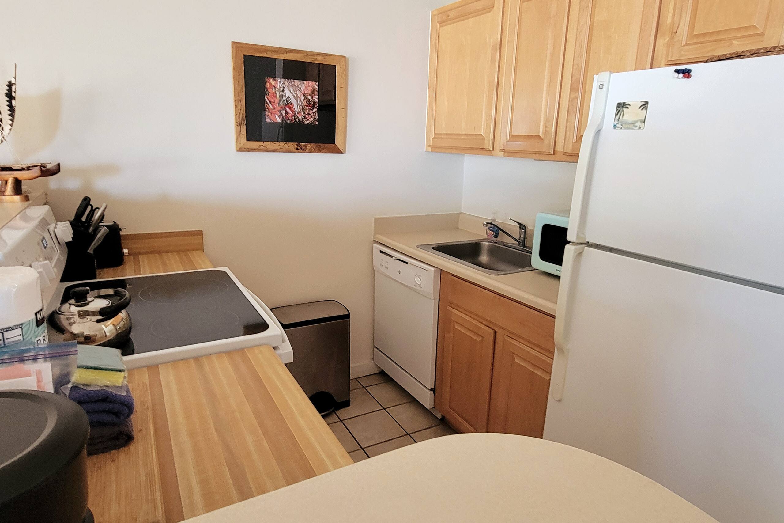 Condo in Lahaina · ★4.6 · 1 bedroom · 1 bed · 1 private bath - Image 6
