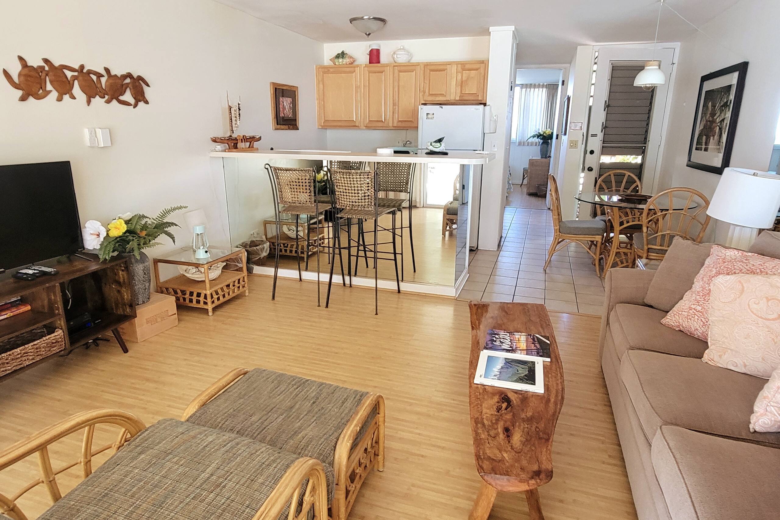 Condo in Lahaina · ★4.6 · 1 bedroom · 1 bed · 1 private bath - Image 4