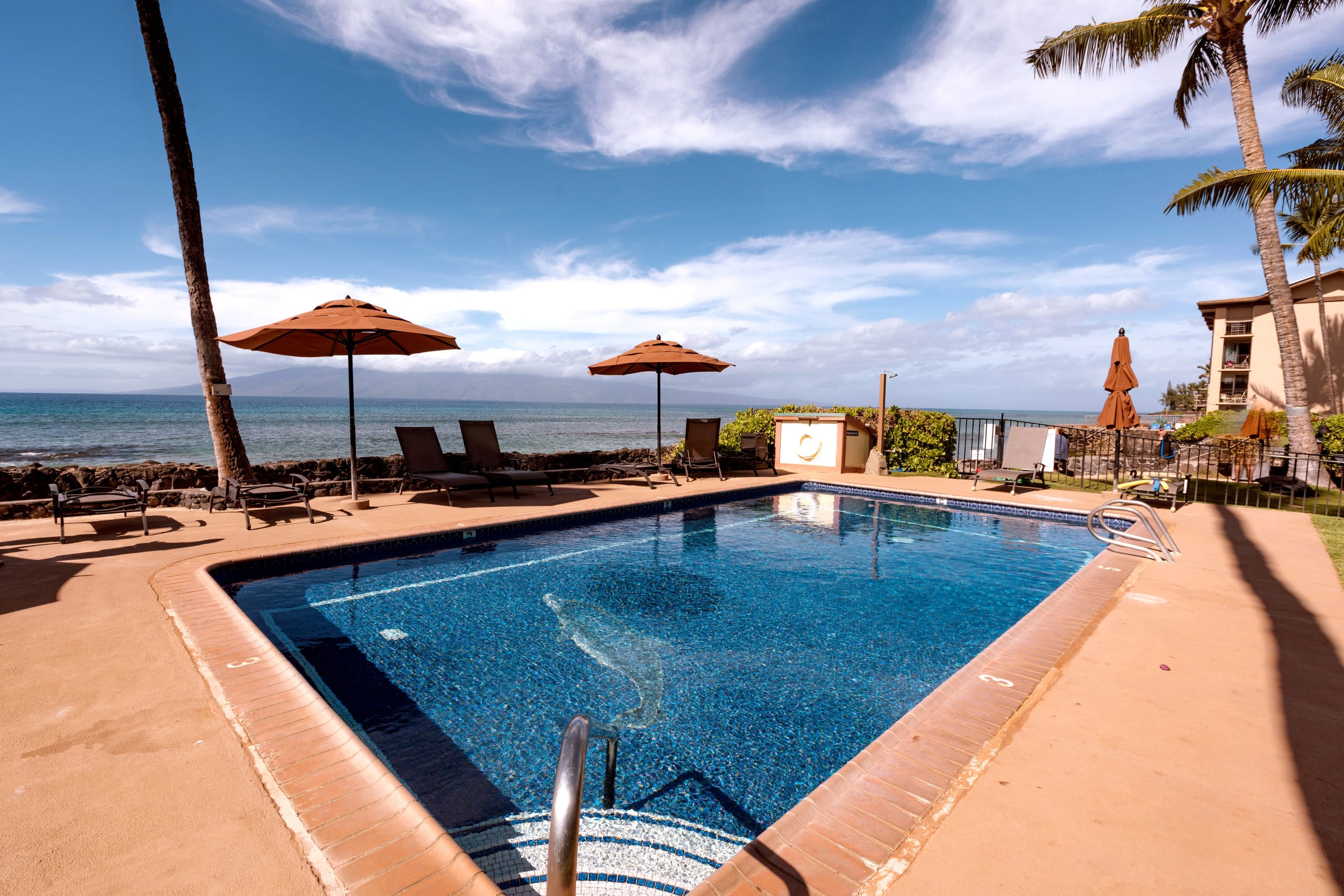 Condo in Lahaina · ★4.6 · 1 bedroom · 1 bed · 1 private bath - Image 3