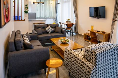 Ikaze Apartment (APT 1 - Serviced 2 bed, 2 bath)