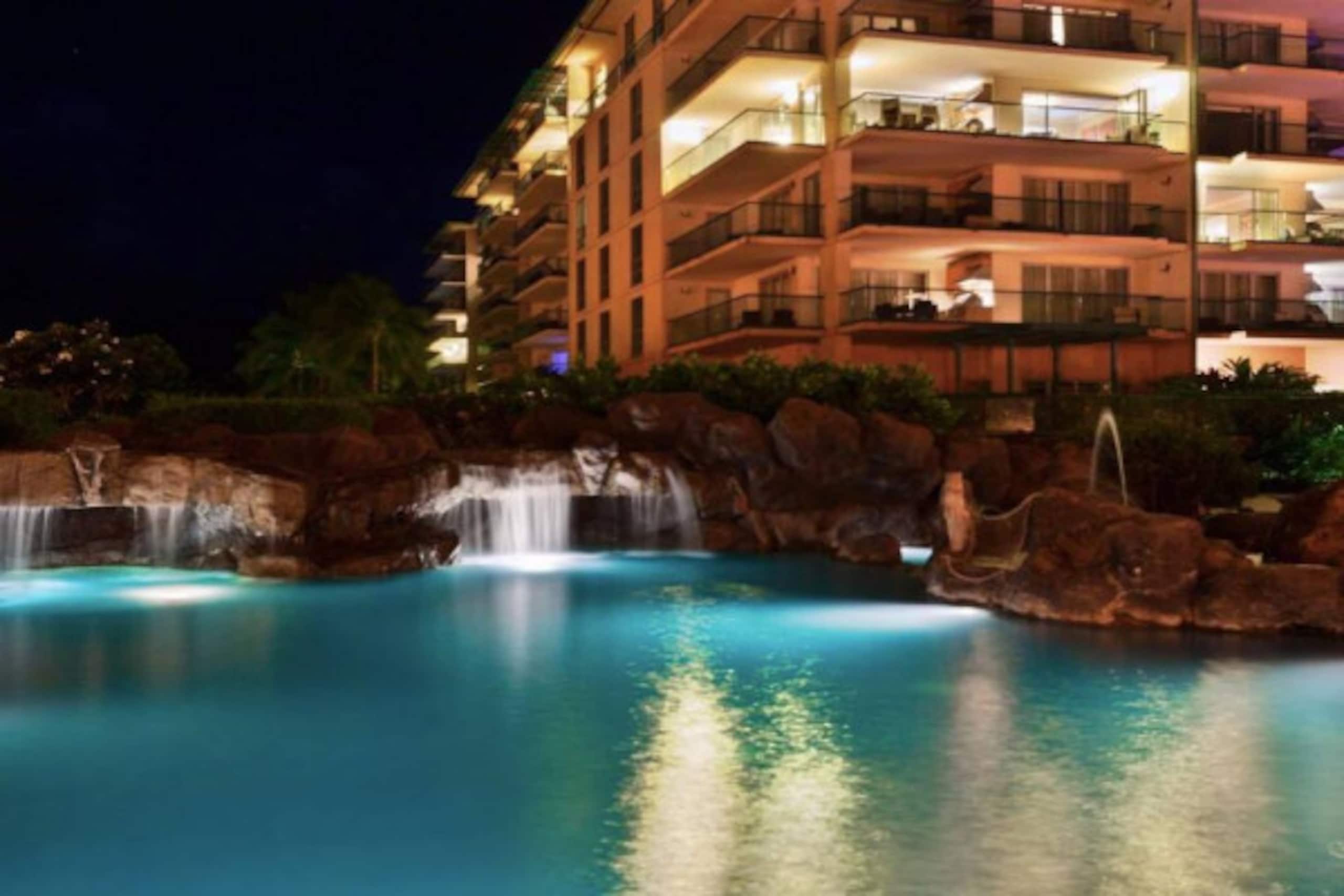 Condo in Lahaina · ★4.82 · 1 bedroom · 1 bed · 1 bath - Image 10