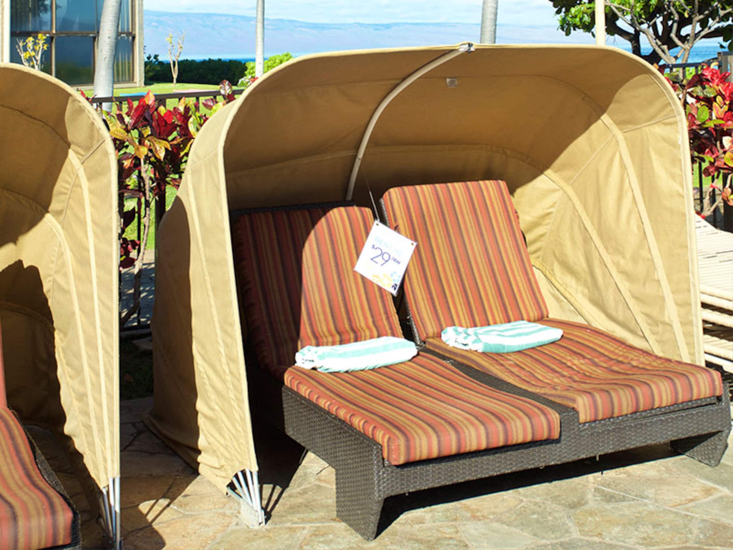 Condo in Lahaina · ★4.82 · 1 bedroom · 1 bed · 1 bath - Image 16