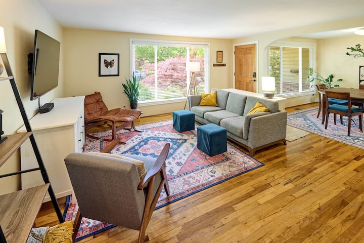 Tranquil Garden Home In College Hill - Corvallis, OR