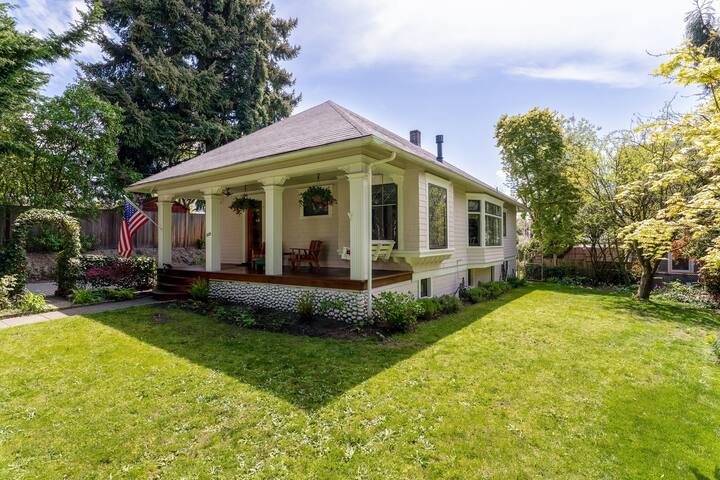 Mint Julep – Southern hospitality in Seattle gallery image 2