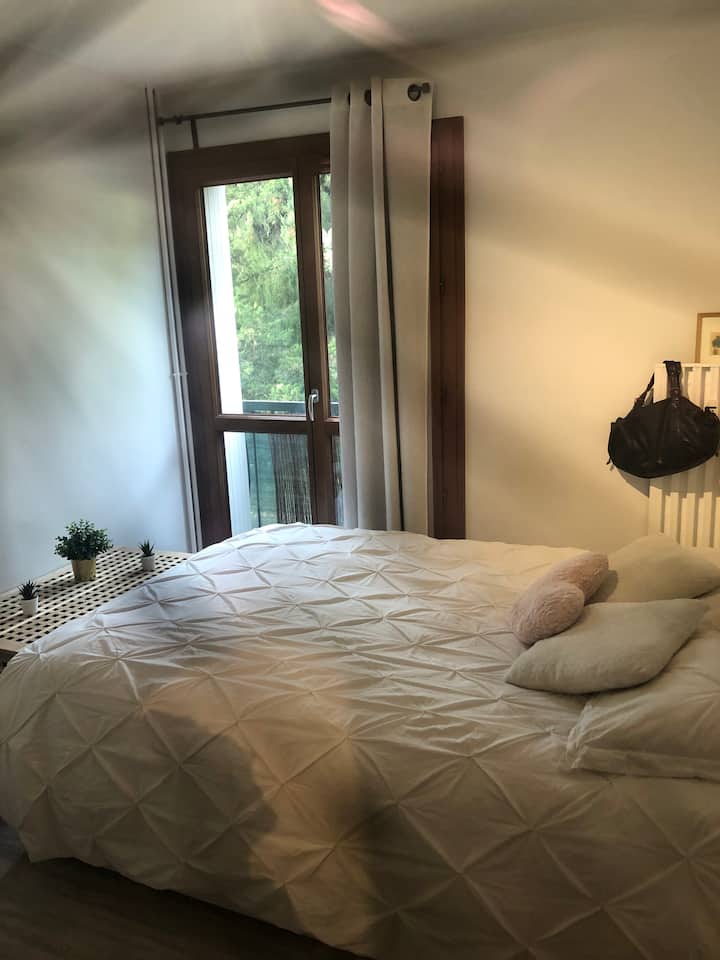 غرفة النوم 1