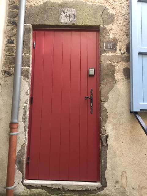 Chez les PomPom Gîte à Salers