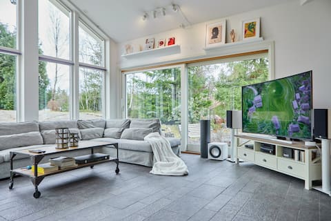 Idyllic summer house between 2 lakes in Gothenburg