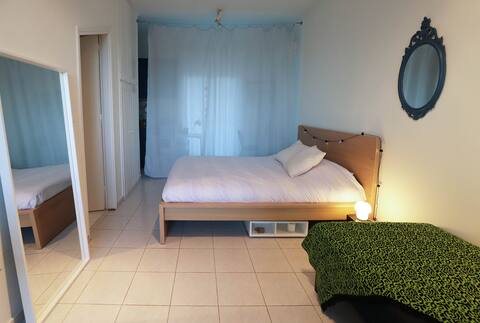 Modern studio 300m from the beach