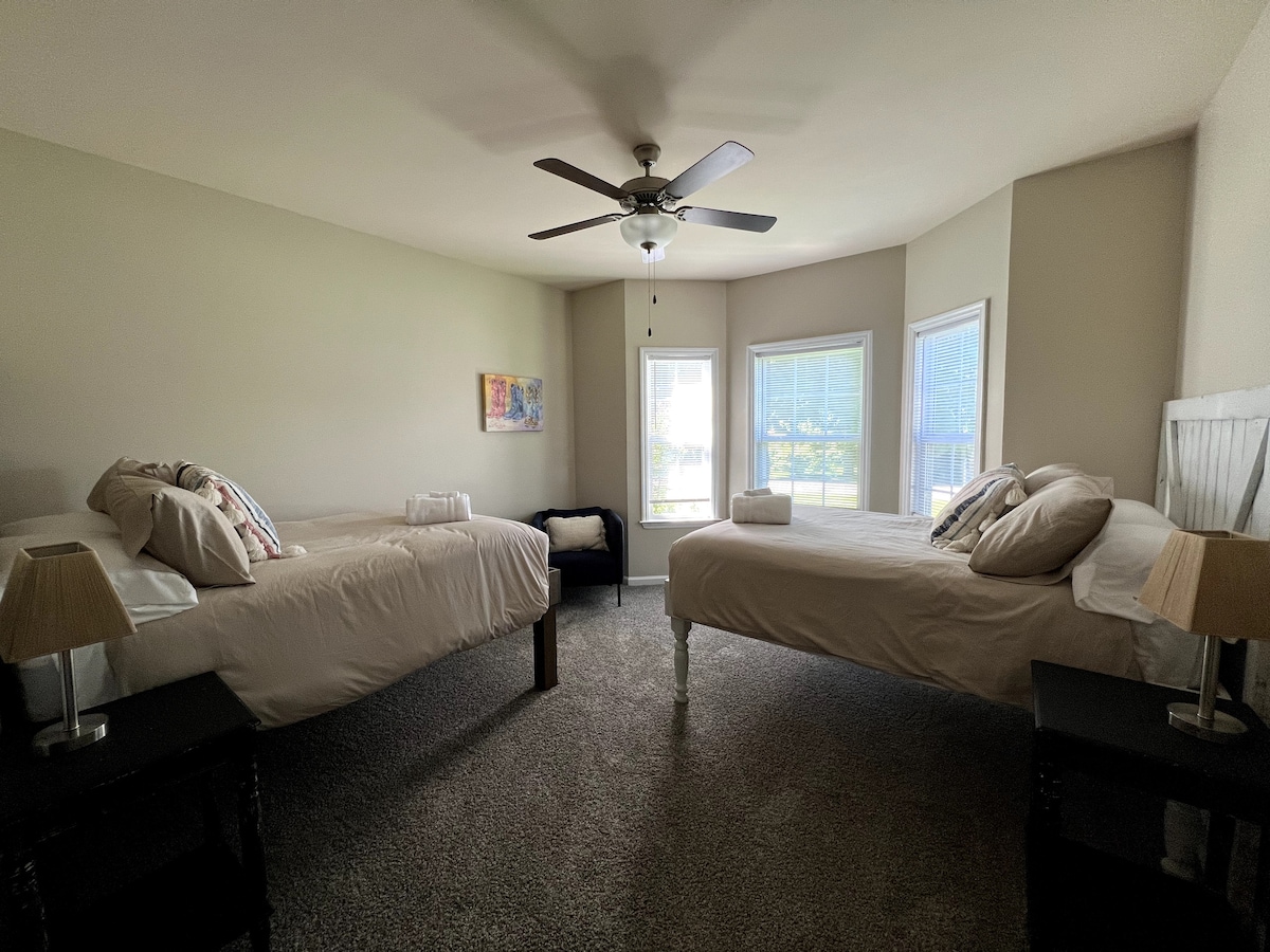 Vista completa sulla camera da letto n. 2.