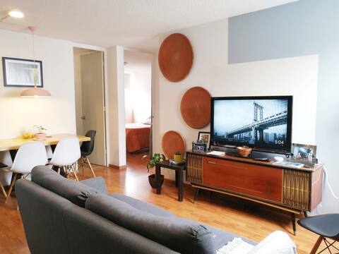 Mid-Century Apartment in a Gated Community