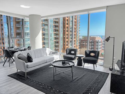 High-Rise 2BR | 2BTH w View & Amenities In Tysons