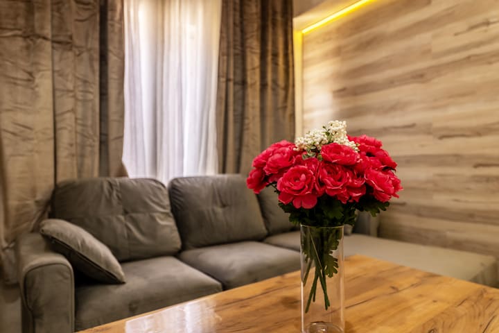 Stylish Glendale 2BR • Pool • Near Americana