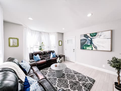 Spacious 2B Entire Home near Boston, Salem& Encore