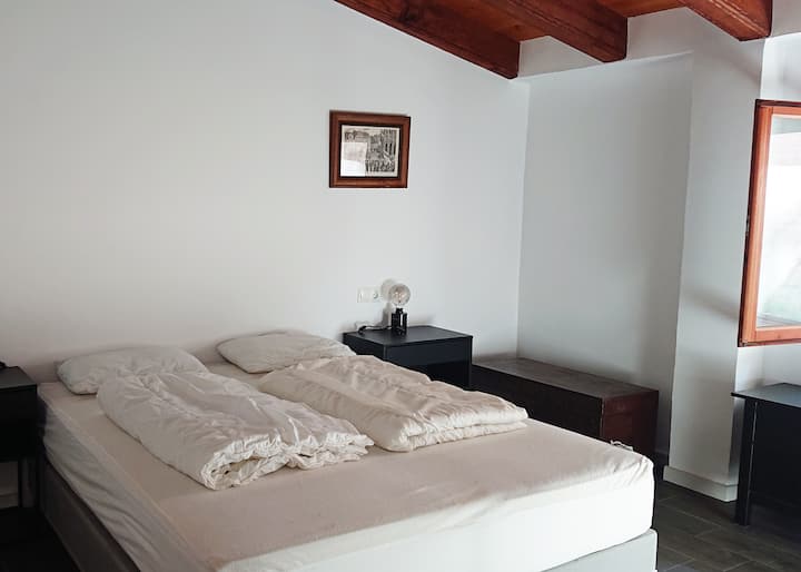 睡房3 -配有加大雙人床的第三間睡房