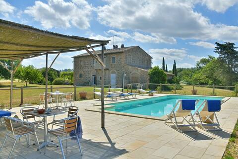 Tuscan Farmhouse "Il Felciaio" - 12 people - swimming pool