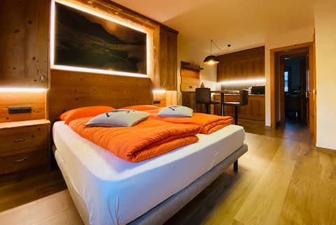 Top Airbnb: Chalet Nicolin Livigno-open space apartment in Livigno