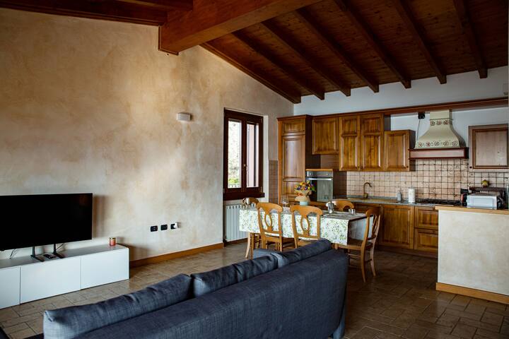 Elegante villa sul Lago d’Iseo – Predore gallery image 3