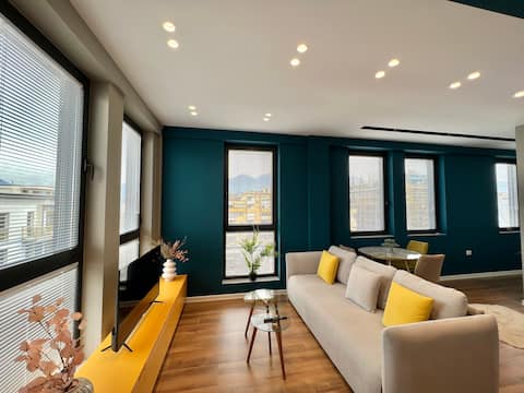 Top Floor Apartment
City Center