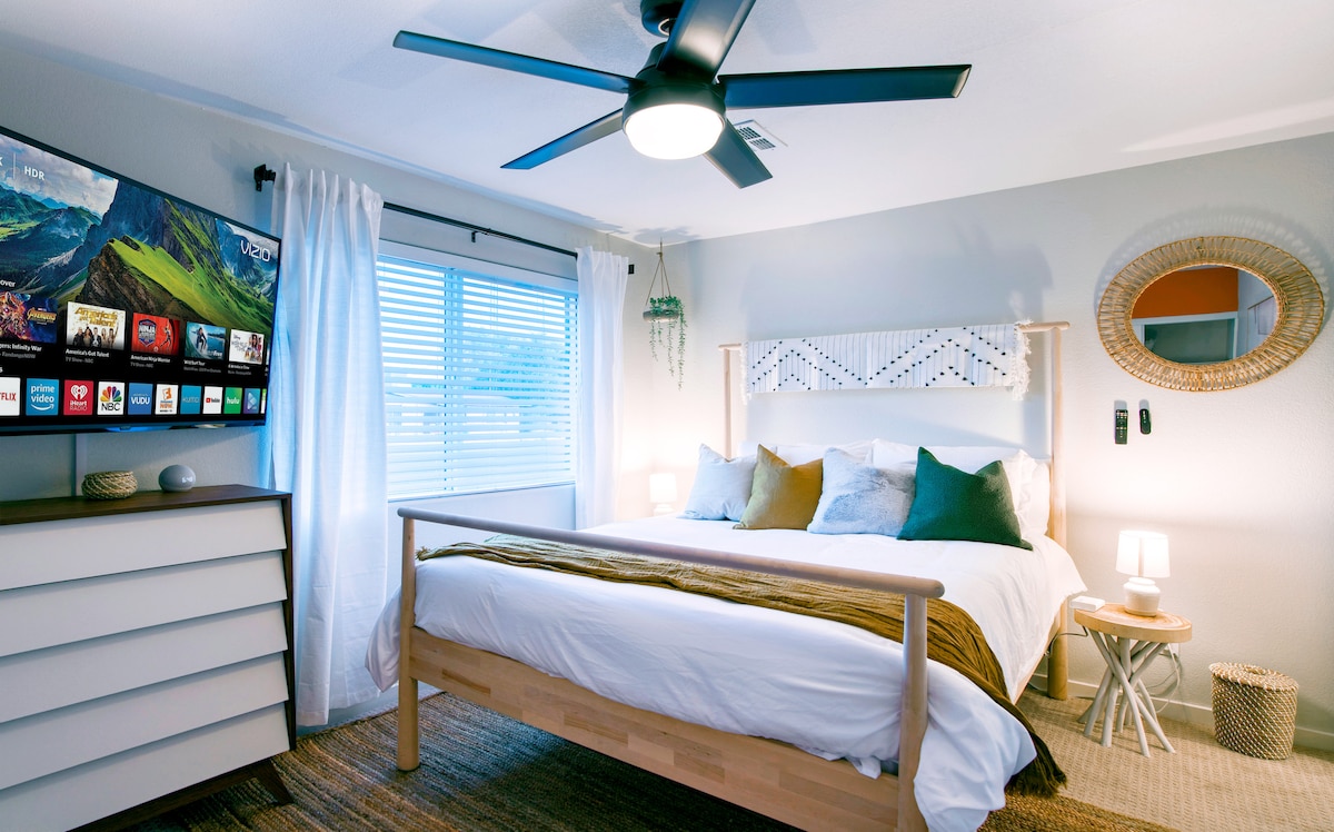 The Orange bedroom, like all the other bedrooms, has plenty of storage, and of course a Full-Sized Body Mirror.