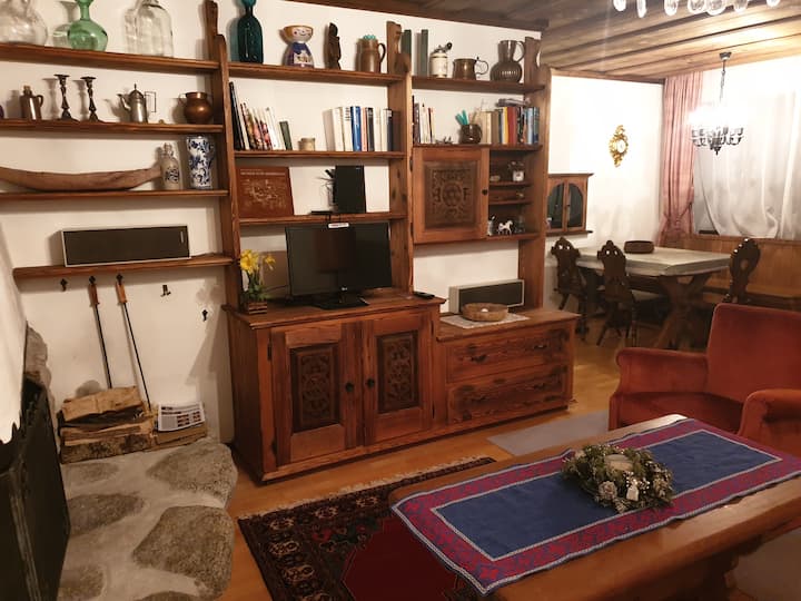 Lovely Traditional Scenic Alpine Vacation Home - Klosters-Serneus