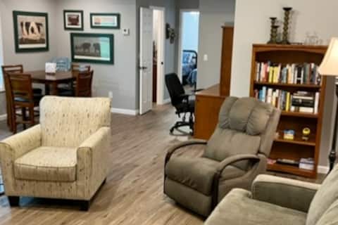 Top performing Airbnb: Clean and Cozy - Newly renovated 2BR/2BA house! in Montgomery