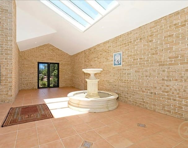 Spa Villa with Media&Gaming Rooms