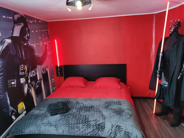 モス・エッセイ・カンティーナのChambre Sithさん