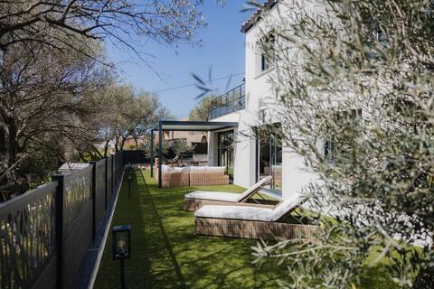 BEAU T4, AMBIANCE EXOTIQUE, JARDIN, TERRASSEE, PK