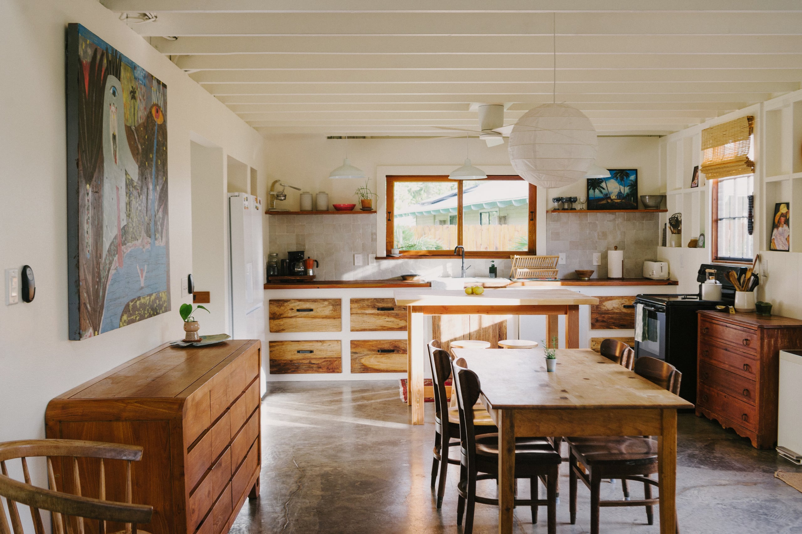 Home in Kailua-Kona · ★4.98 · 3 bedrooms · 4 beds · 3.5 baths - Image 1