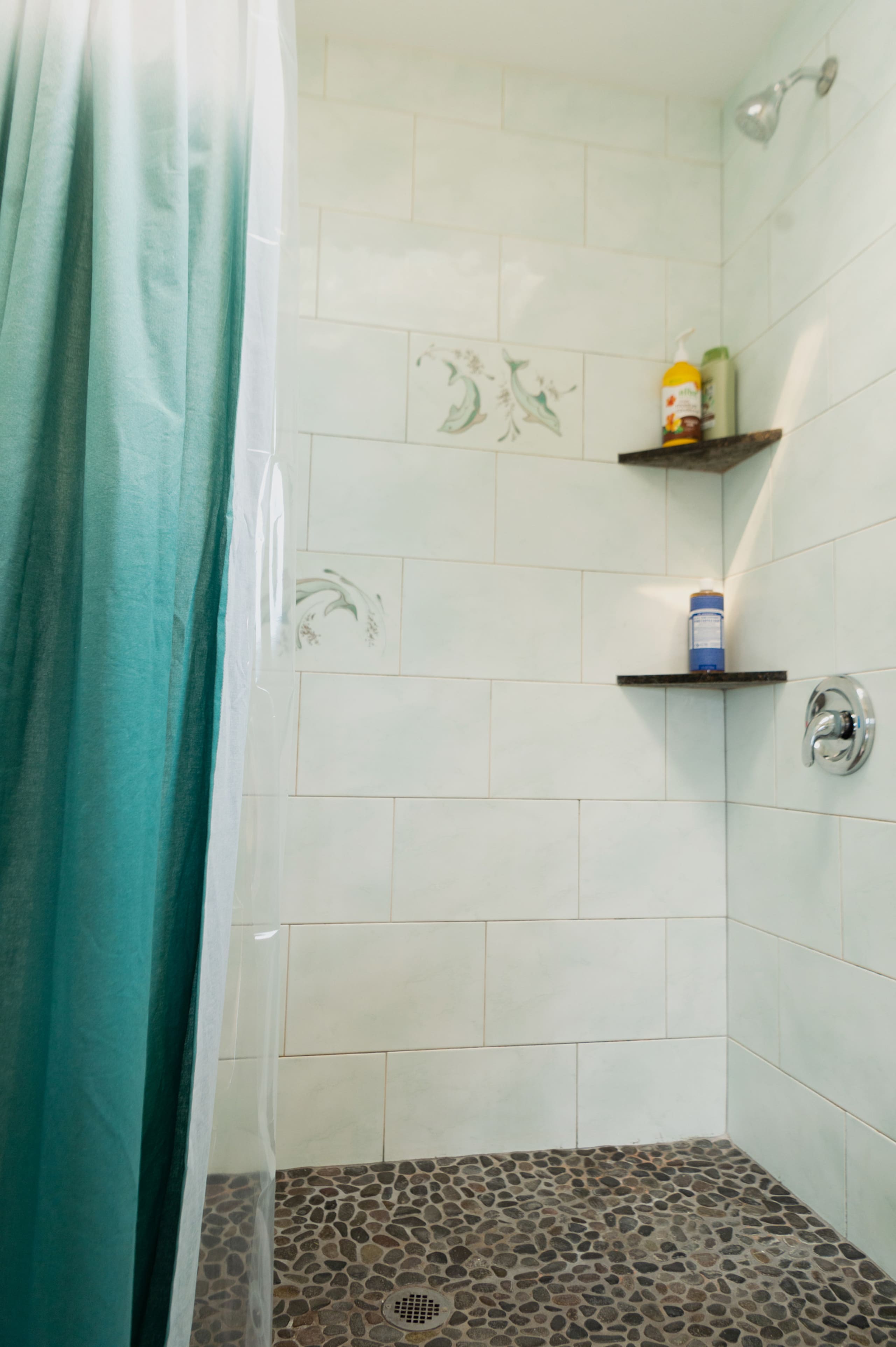 Home in Kailua-Kona · ★4.98 · 3 bedrooms · 4 beds · 3.5 baths - Image 27
