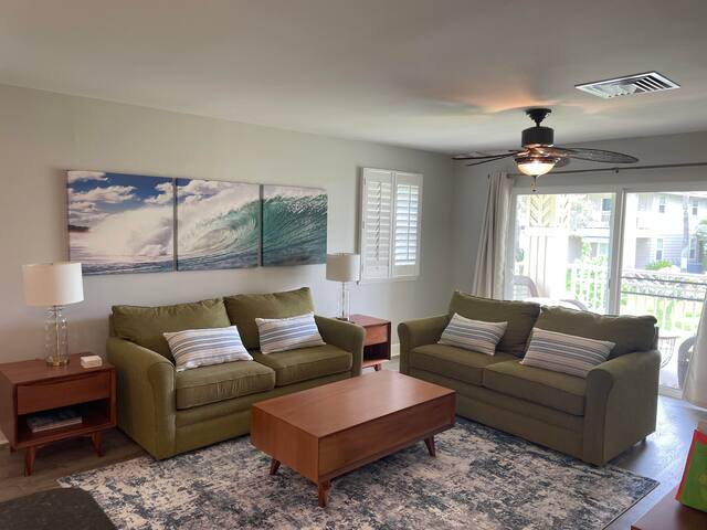 Paradise Awaits in this 3 BR Villa in Ko Olina