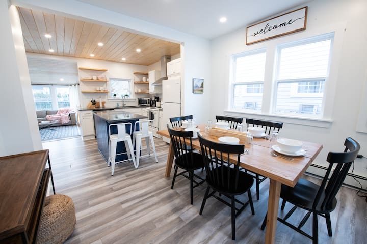 In the center of beautiful St Andrews by the sea !