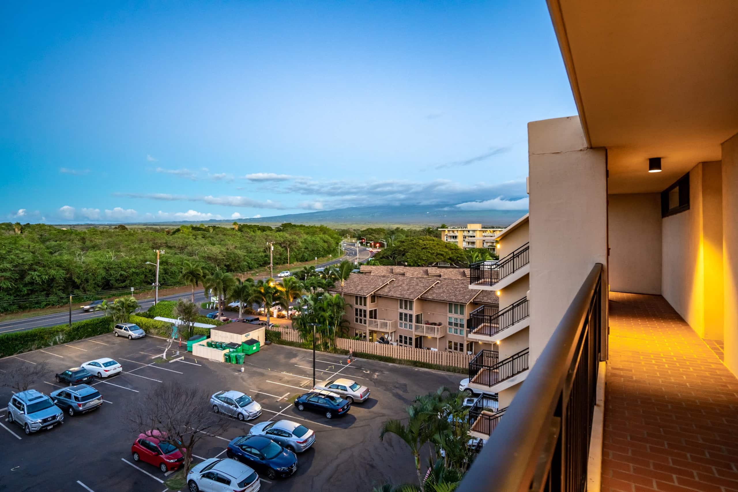 Condo in Kihei · ★4.94 · 1 bedroom · 2 beds · 1 bath - Image 34