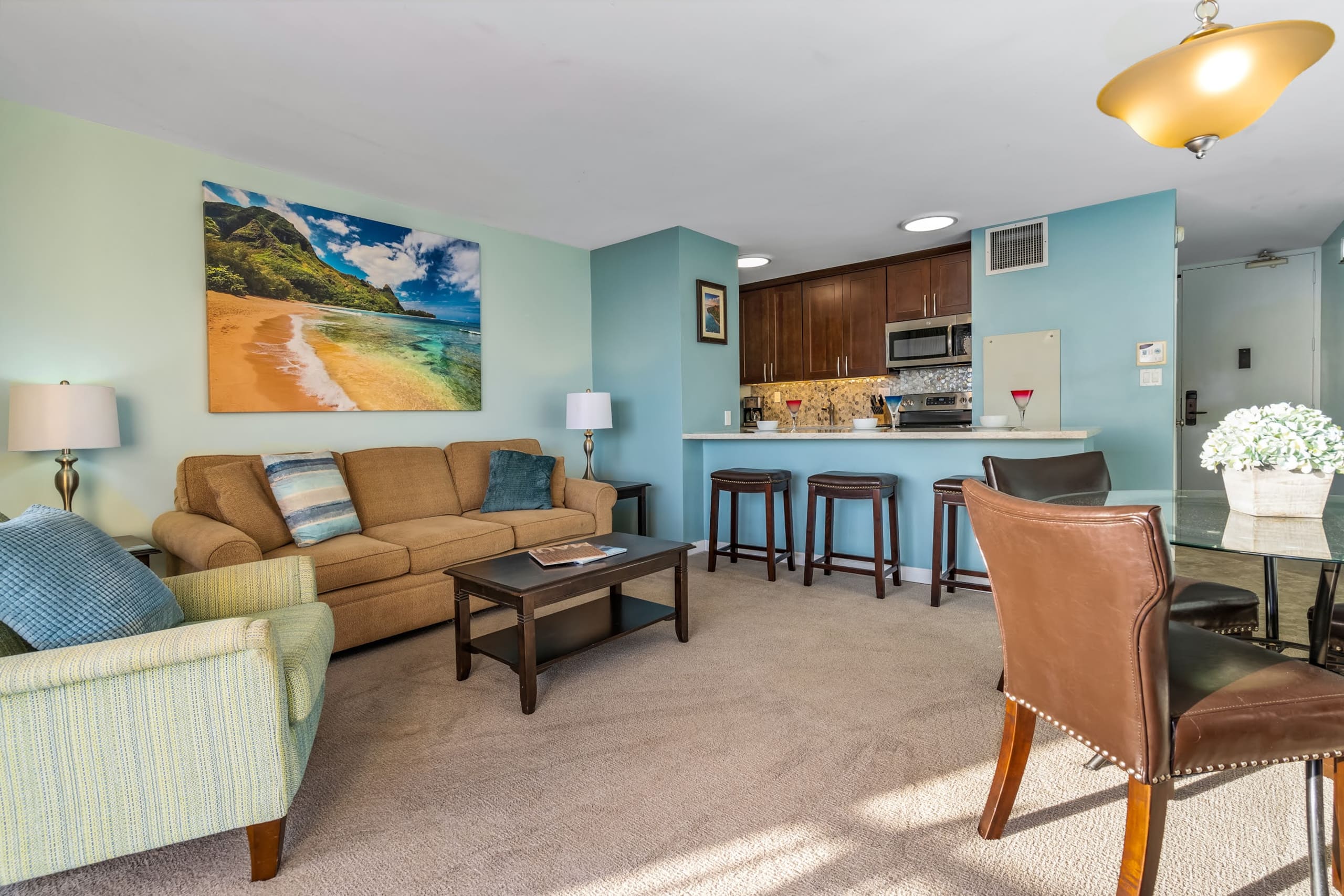 Condo in Kihei · ★4.94 · 1 bedroom · 2 beds · 1 bath - Image 4