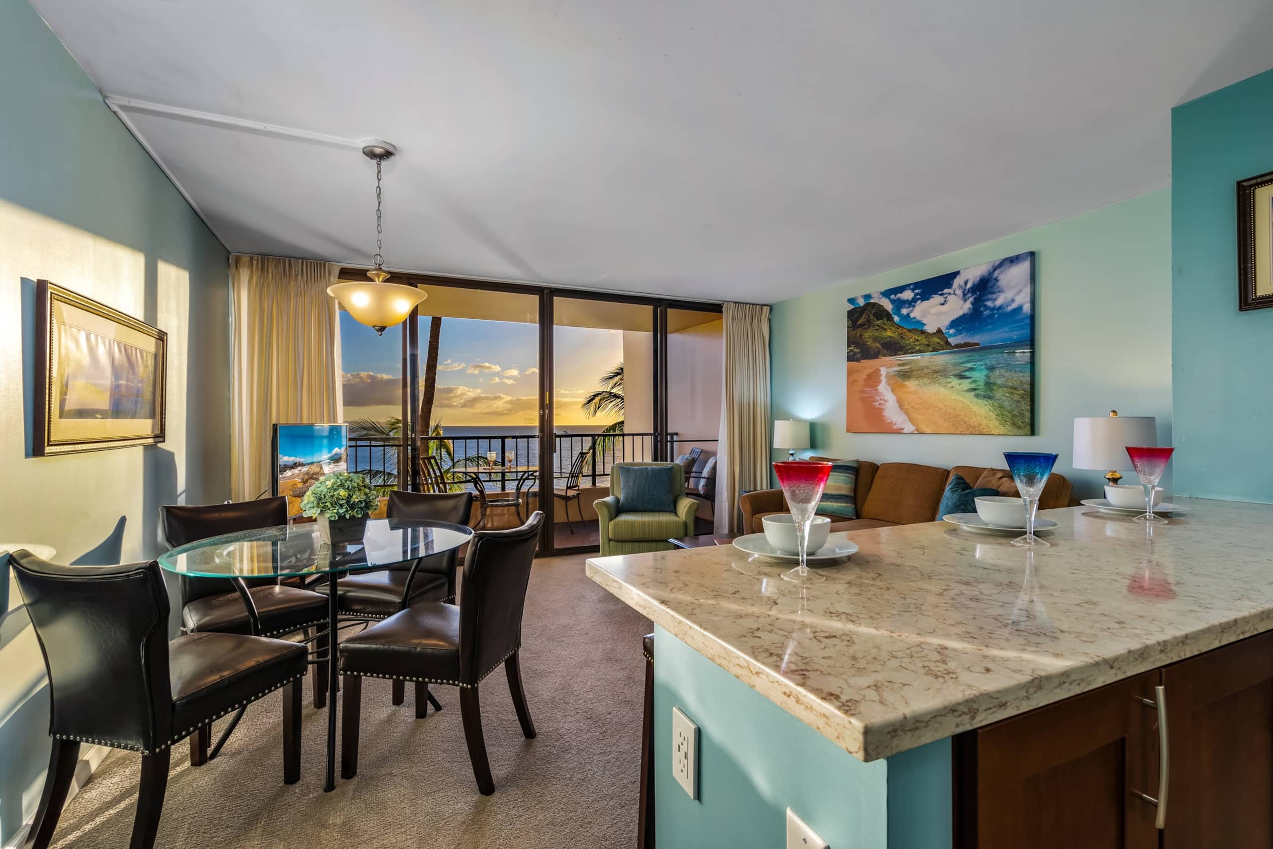 Condo in Kihei · ★4.94 · 1 bedroom · 2 beds · 1 bath - Image 11