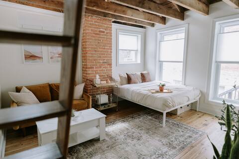 Main St. Loft | Washer/Dryer + Parking Included